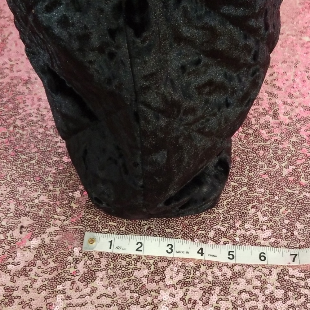 NWT!  VICTORIA'S SECRET VELVET TOTE BAG - Picture 8 of 8